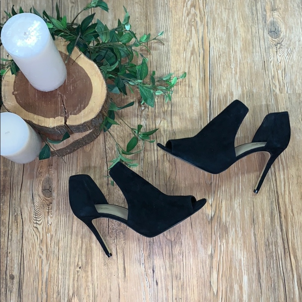 NWT stiletto suede heels 🔥